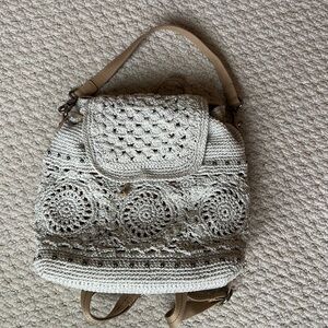 The Sak - Sayulita Gen Backpack-Handcrafted Crochet Backpack - Cream and Tan